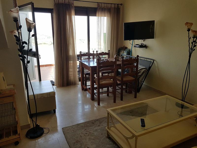 Apartamento de 1 dormitorio en alquiler en La Duquesa con vistas al mar - mibgroup.es