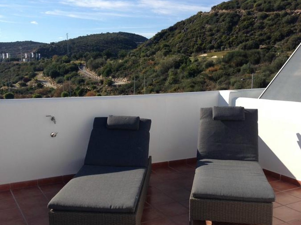 Penthouse with 2 bedrooms for rent in Valle Romano golf - mibgroup.es