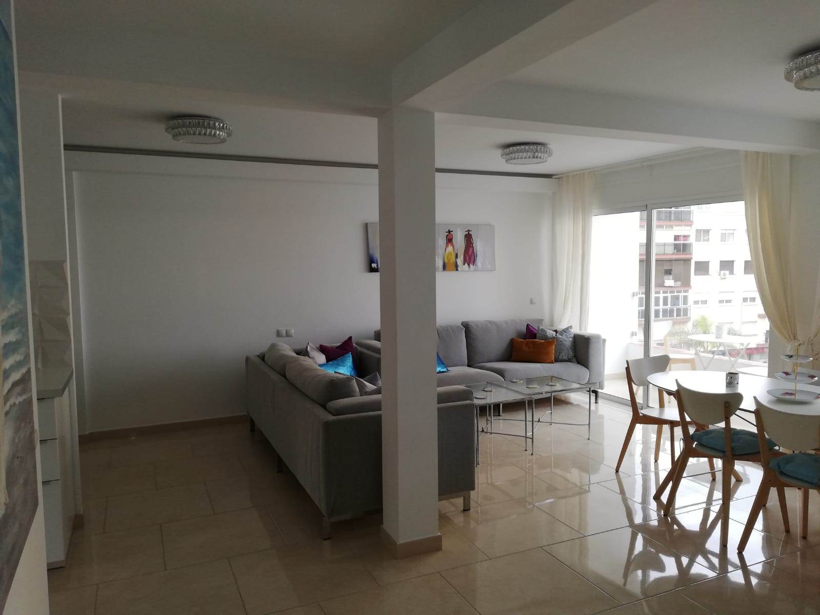 Apartamento de 2 dormitorios en alquiler en Estepona cerca de la playa - mibgroup.es