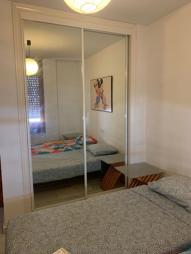 3 спальная квартира с 2 ванными в аренду в Эстепоне - mibgroup.es