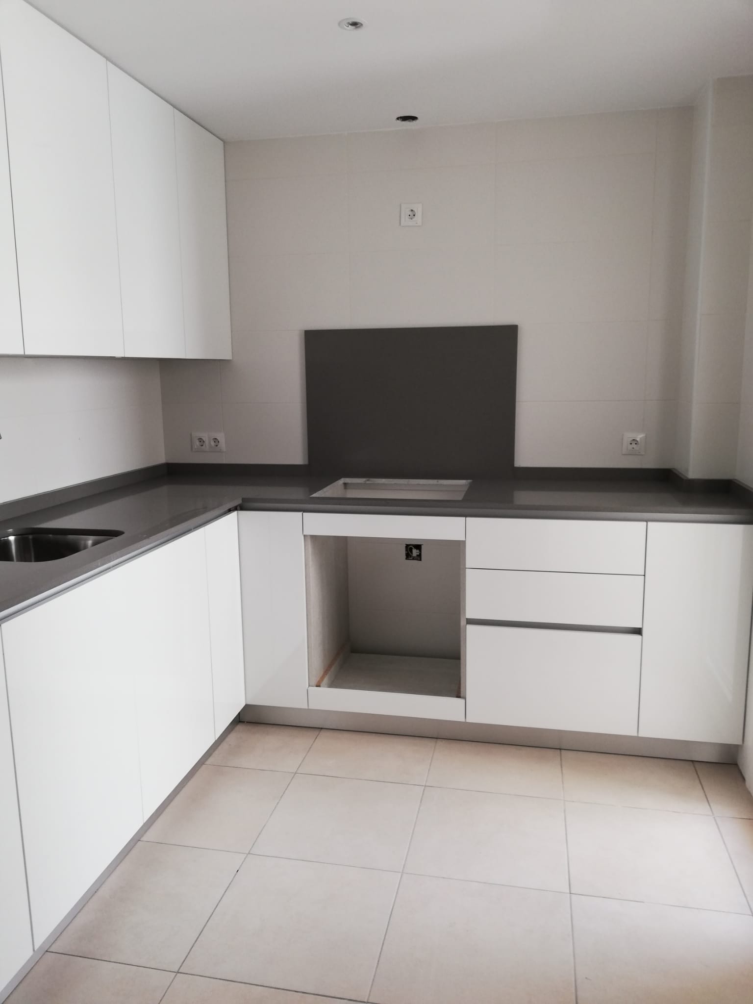 Brand new 3 bedroom apartment for rent in Nueva Andalucía - mibgroup.es