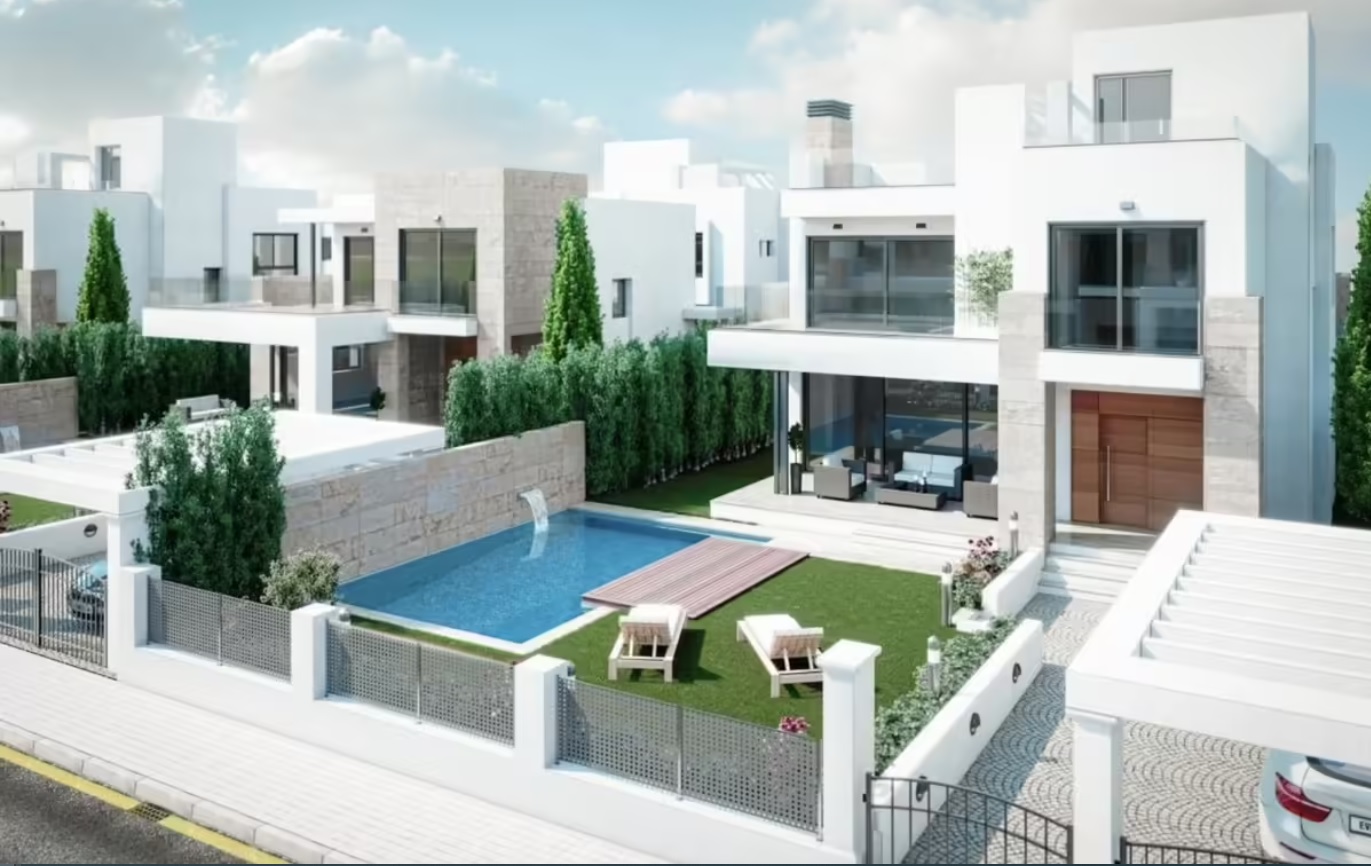 Land plot next to the sea with a project for the construction of 14 villas - mibgroup.es