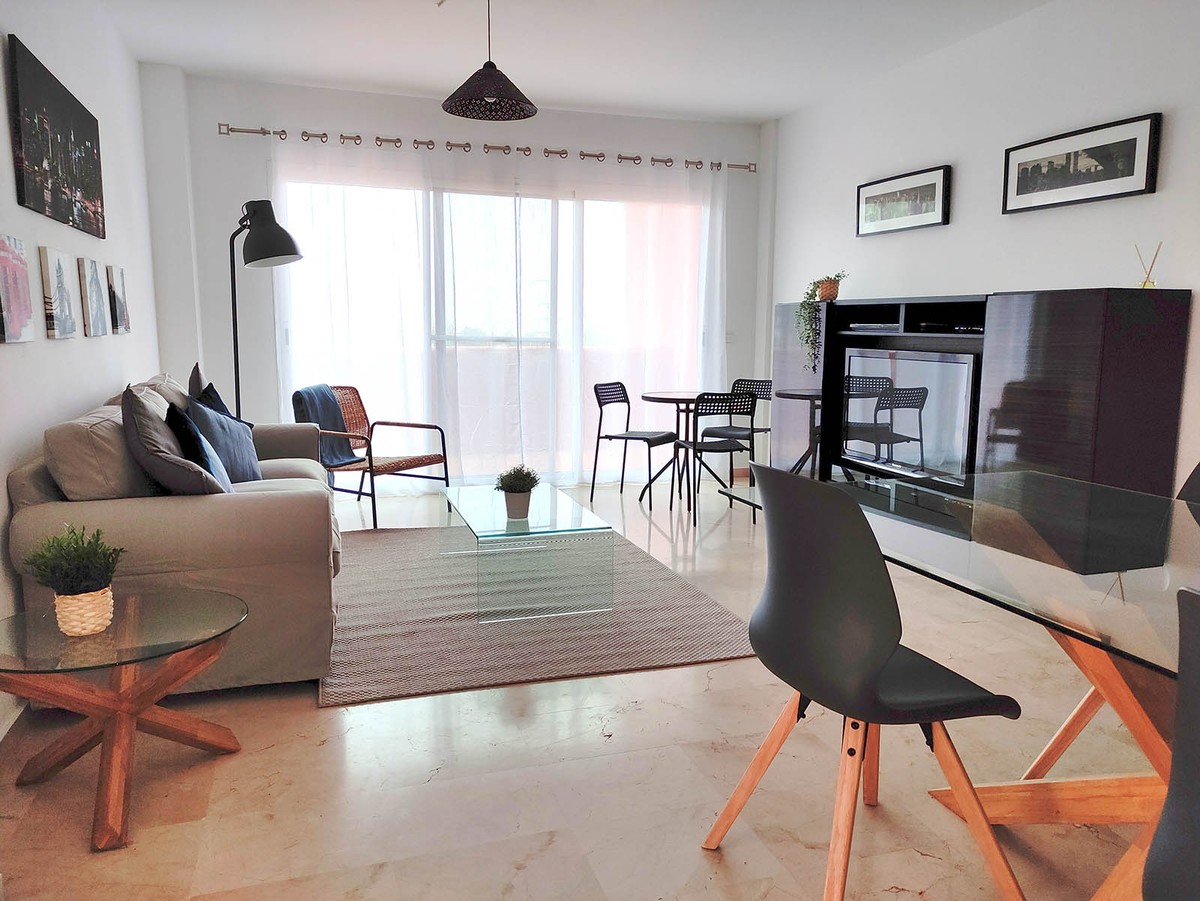 Ático de 2 habitaciones en alquiler en Manilva - mibgroup.es