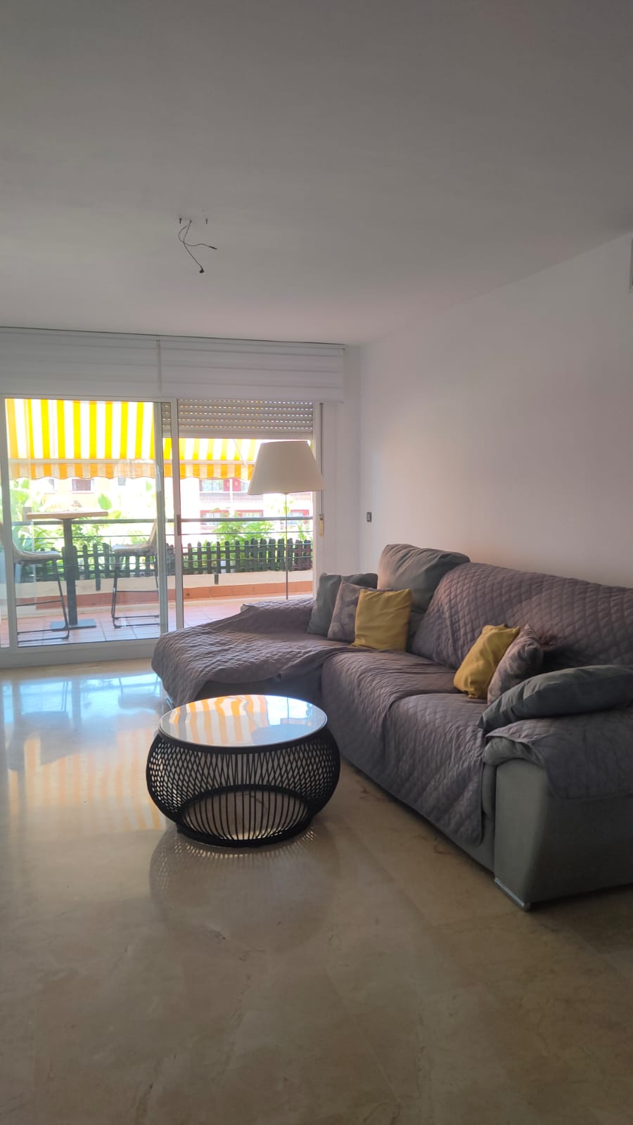 For rent 2 bedroom apartment in Guadalmina Alta - mibgroup.es